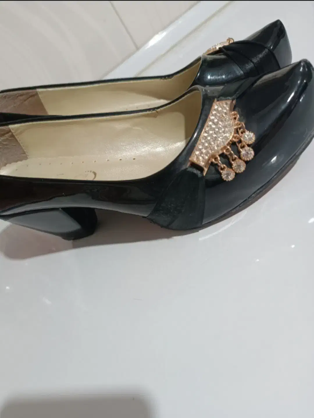 کفش|کیف، کفش، کمربند|خرم‌آباد, |دیوار