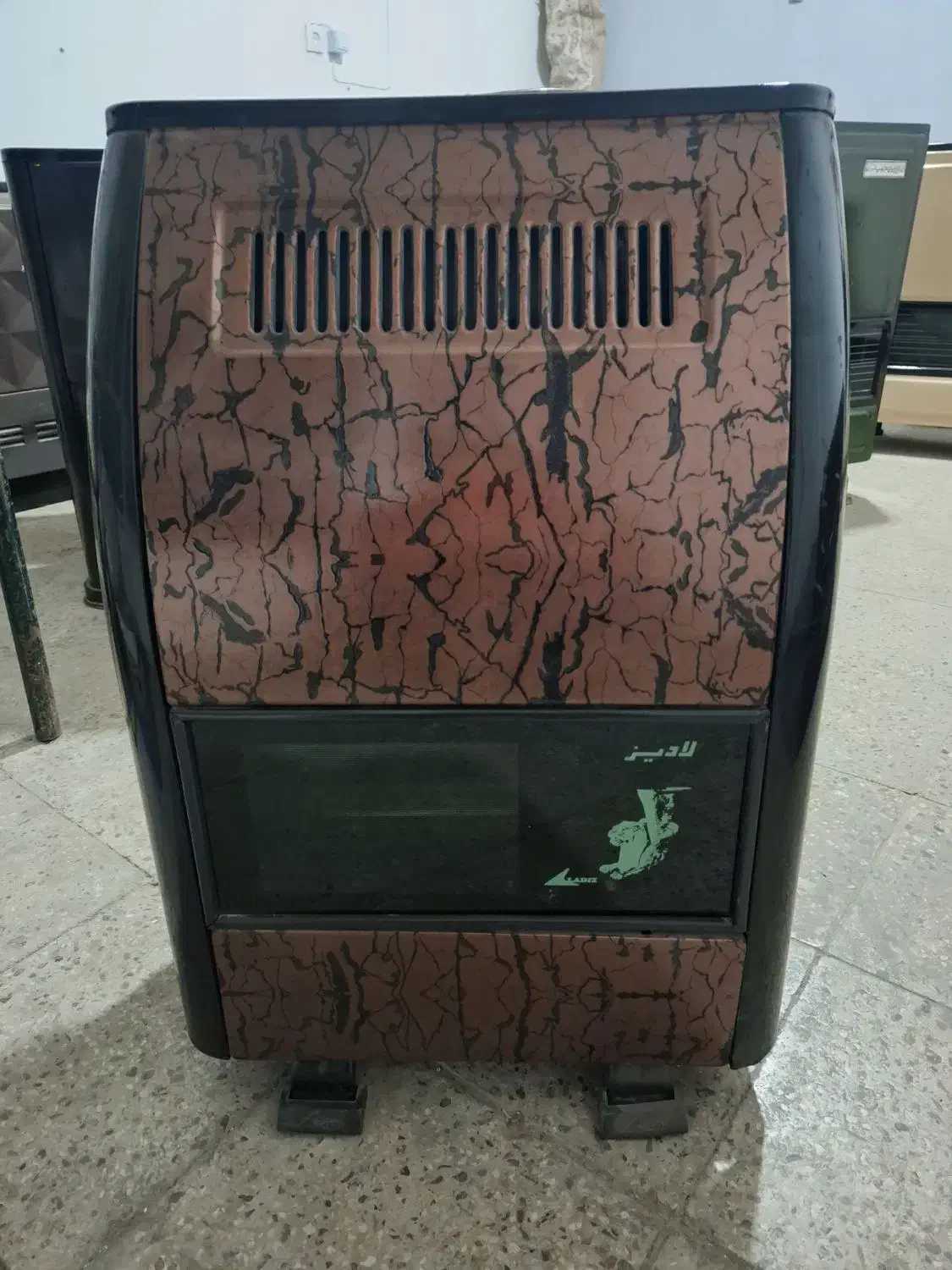 بخاری طرح تعویض و تعداد بالا موجود قیمت مناسب|بخاری، هیتر، شومینه|قوچان, |دیوار