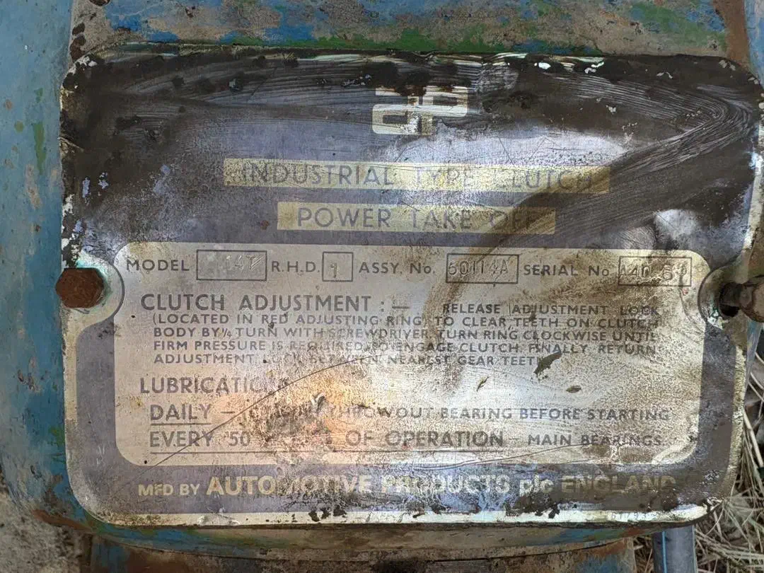 موتور اب ولوn12 مدل قدیم|ماشینآلات صنعتی|قزوین, |دیوار