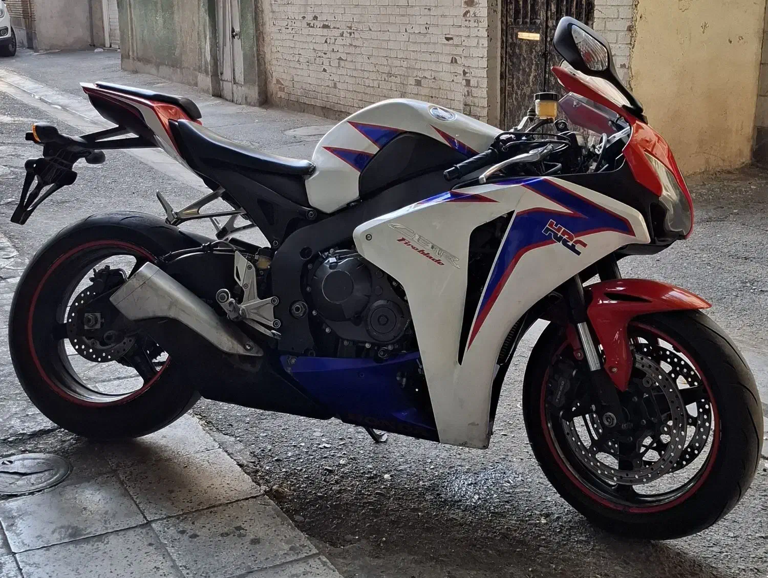 سی بی آر ۱۰۰۰ آر آر مدل ۲۰۰۸ cbr1000rr 2008|موتورسیکلت|تهران, ورزشگاه آزادی|دیوار