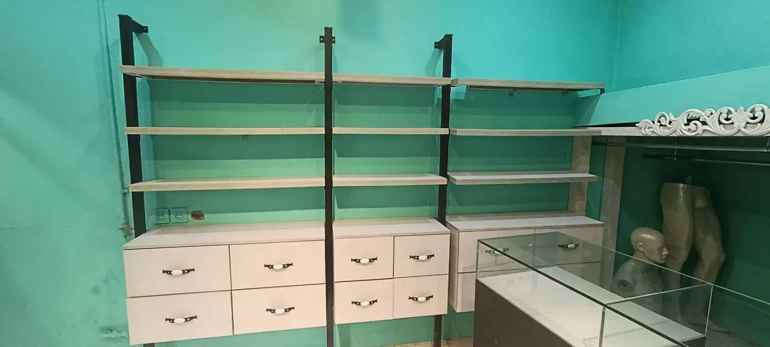 دکوراسیون شال و روسری|فروشگاه و مغازه|مشهد, احمدآباد|دیوار