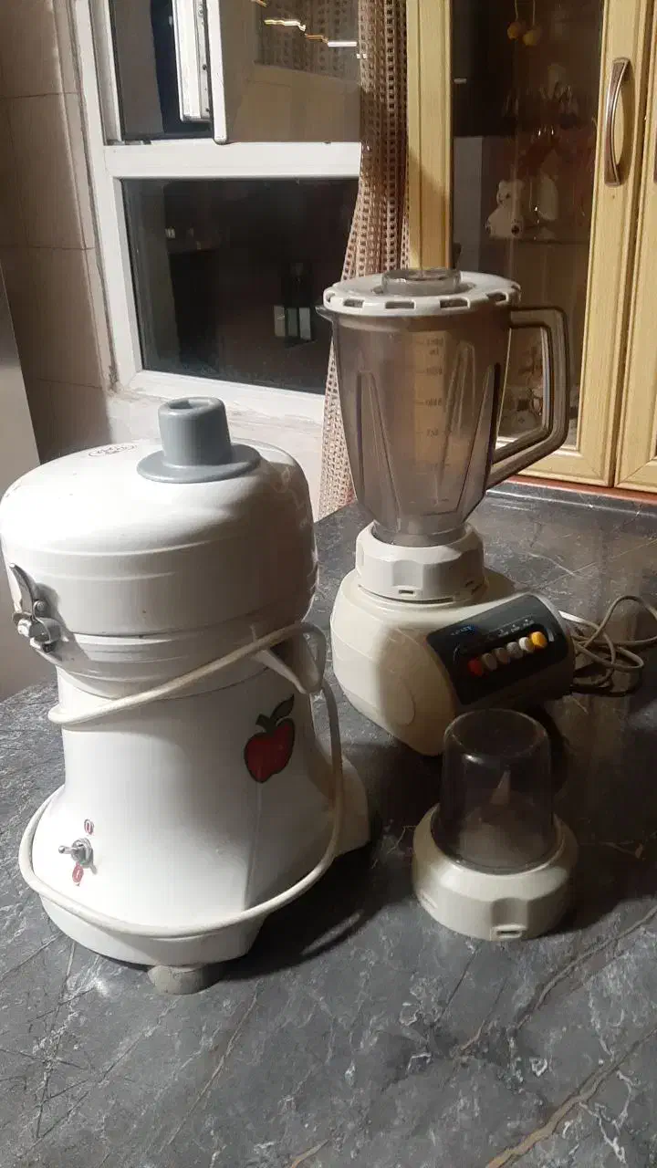 آبمیوه گیر و مخلوط کن|آبمیوه‌گیر و آب‌مرکبات‌گیر|تبریز, |دیوار