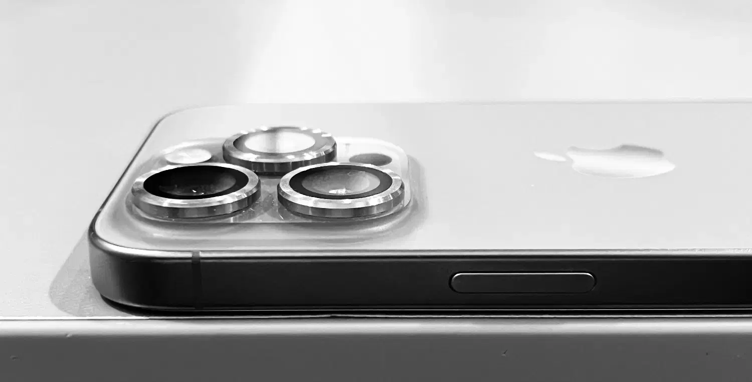 iPhone 15 pro zaa 256|موبایل|گله دار, |دیوار