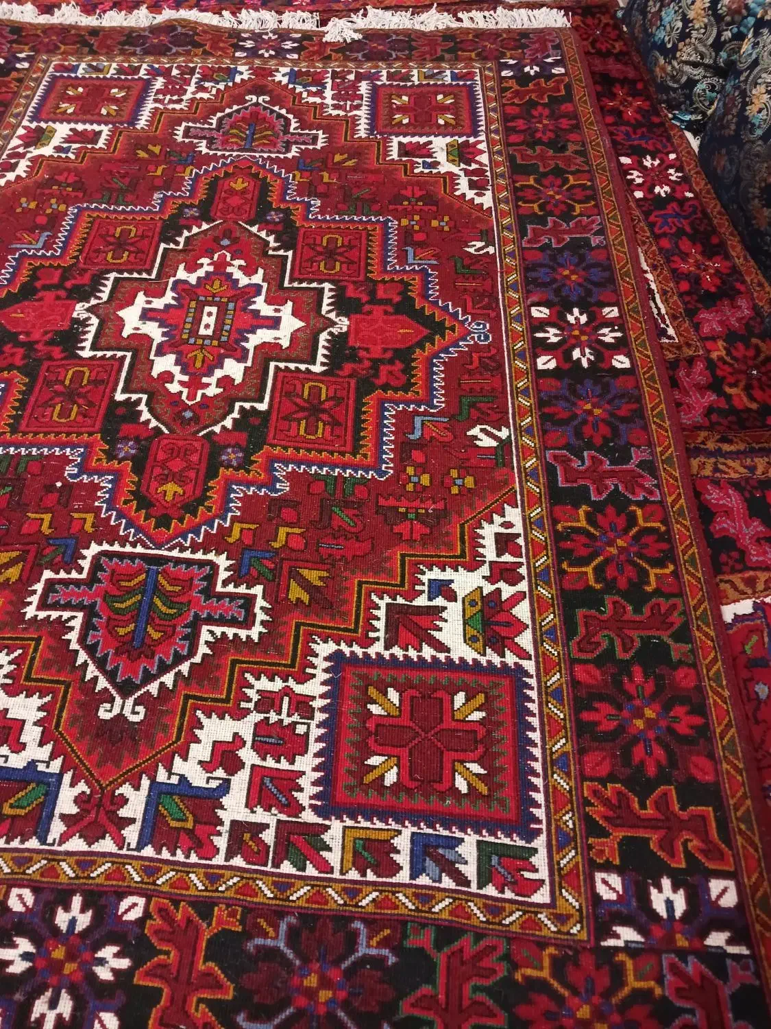 فرش دستبافت شش متری|فرش|اهر, |دیوار