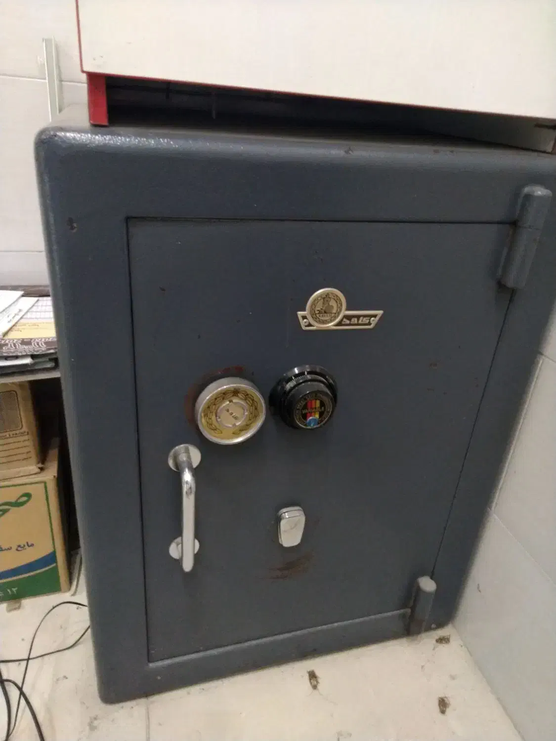 گاو صندوق کاوه ۵۰۰کیلو قفل رمز|فروشگاه و مغازه|فردیس, فردیس|دیوار