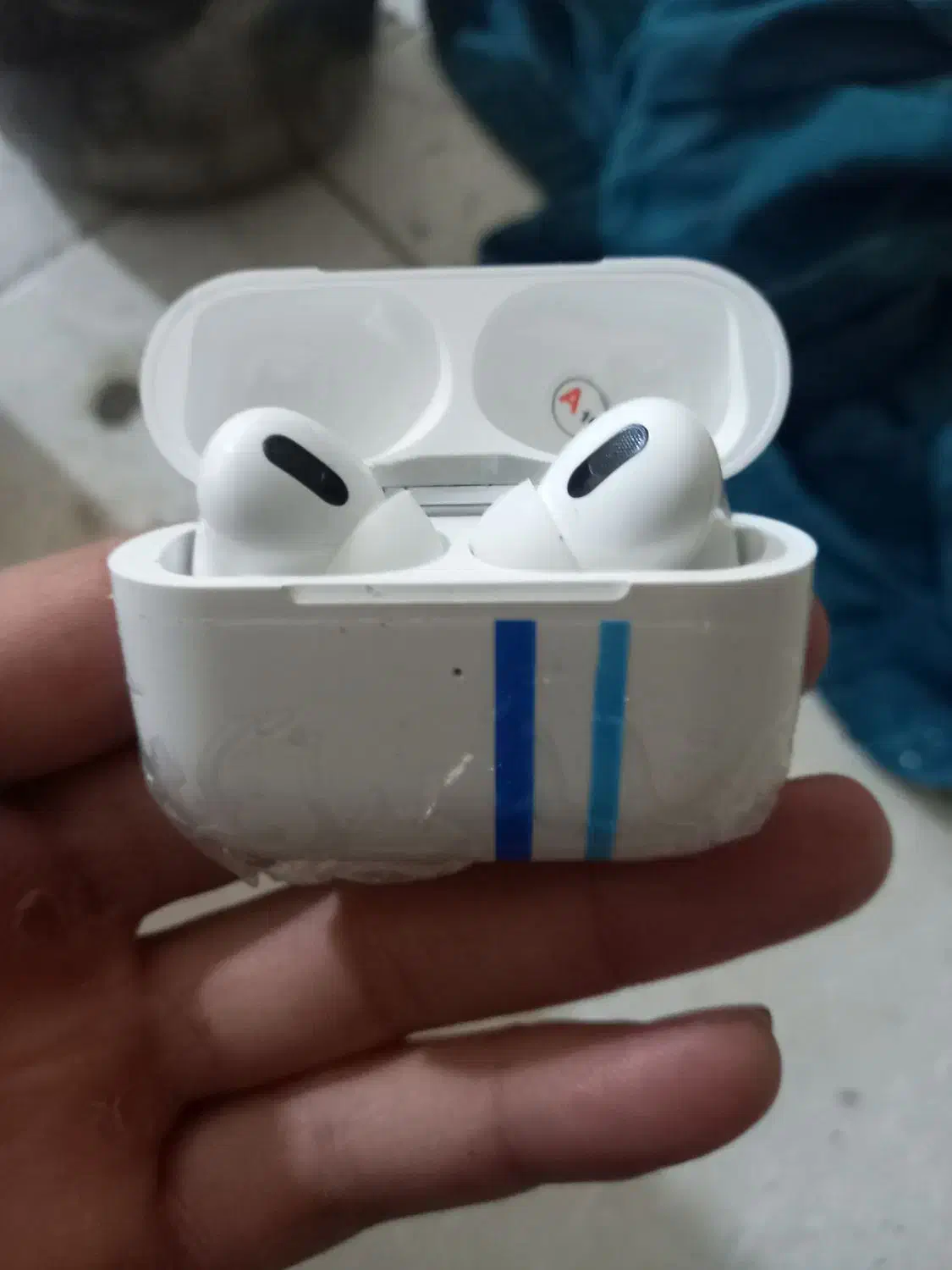 هدفون و کتری قوری و سینی جا میوه ای|لوازم جانبی موبایل و تبلت|خرم‌آباد, |دیوار