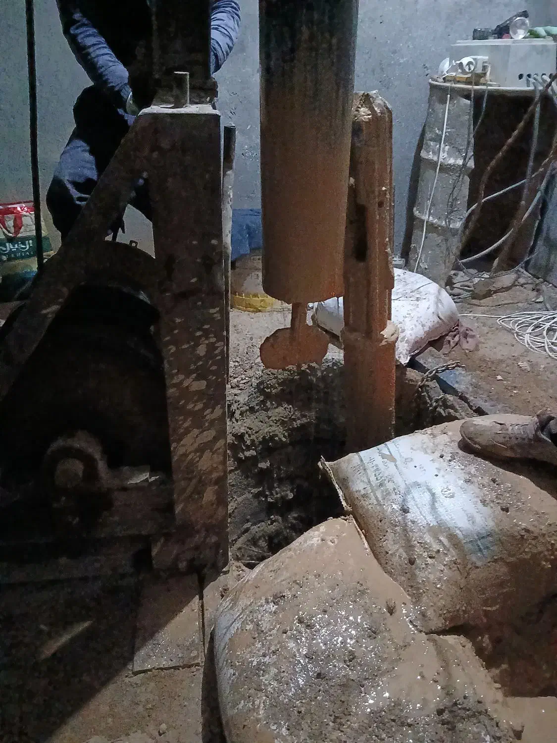 حفاری چاه|خدمات پیشه و مهارت|کبودرآهنگ, |دیوار