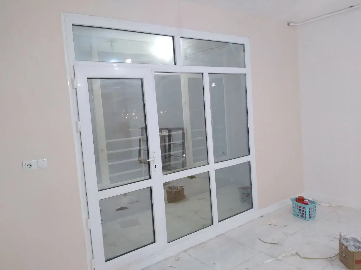 ساخت و نصب وتعمیرات درب و پنجره دوجداره یوپی وی سی|خدمات پیشه و مهارت|آبادان, |دیوار