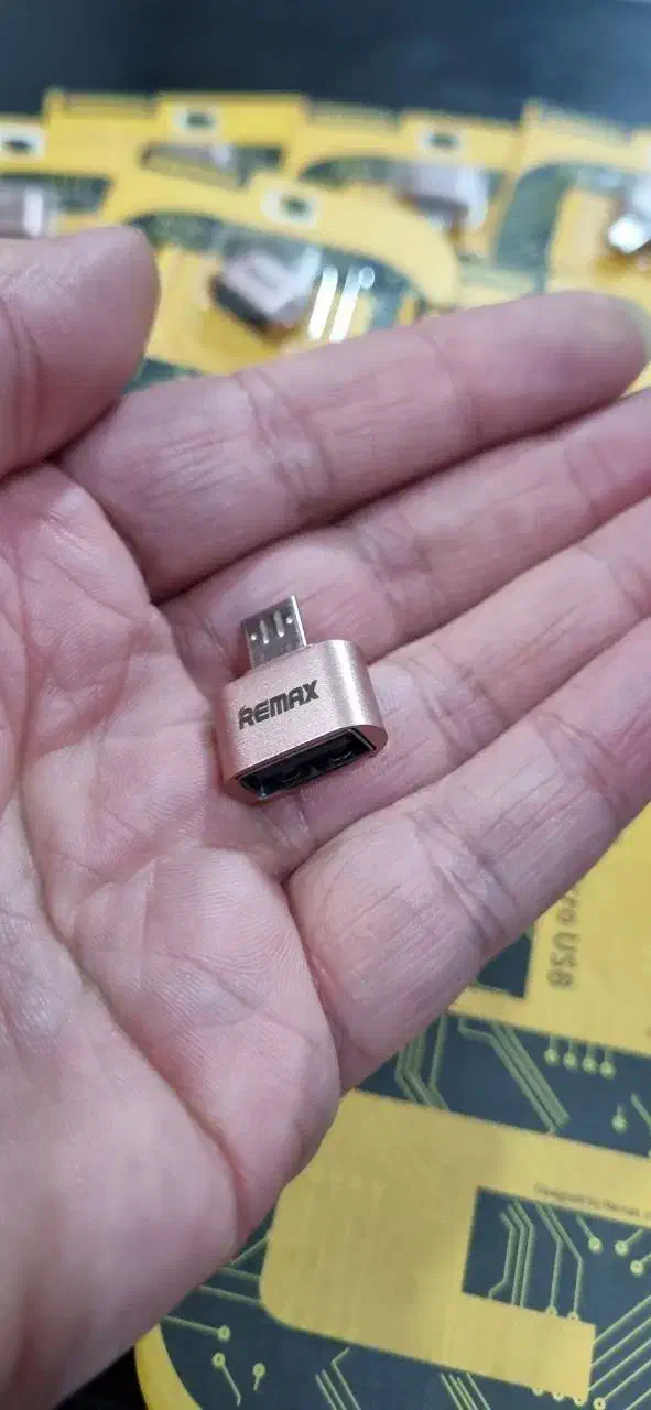 تبدیل OTG|لوازم جانبی موبایل و تبلت|کرج, حصارک بالا|دیوار