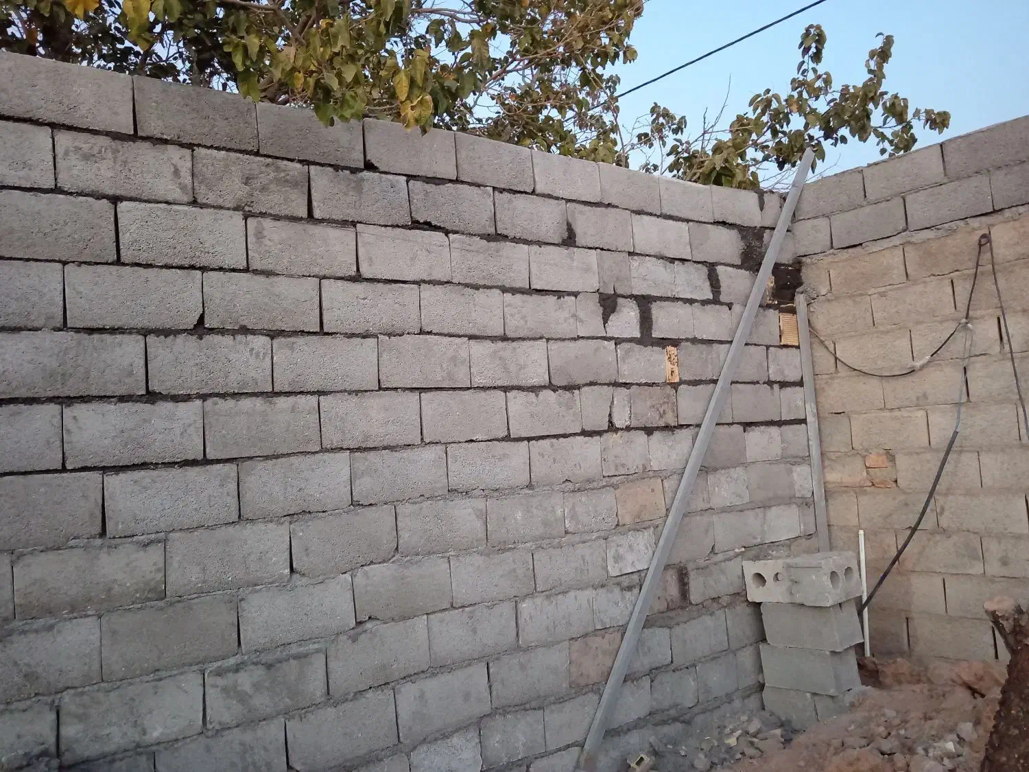 بلوک چینی سفال پلاستر آجر چینی|خدمات پیشه و مهارت|نجف‌آباد, باغ ملی|دیوار