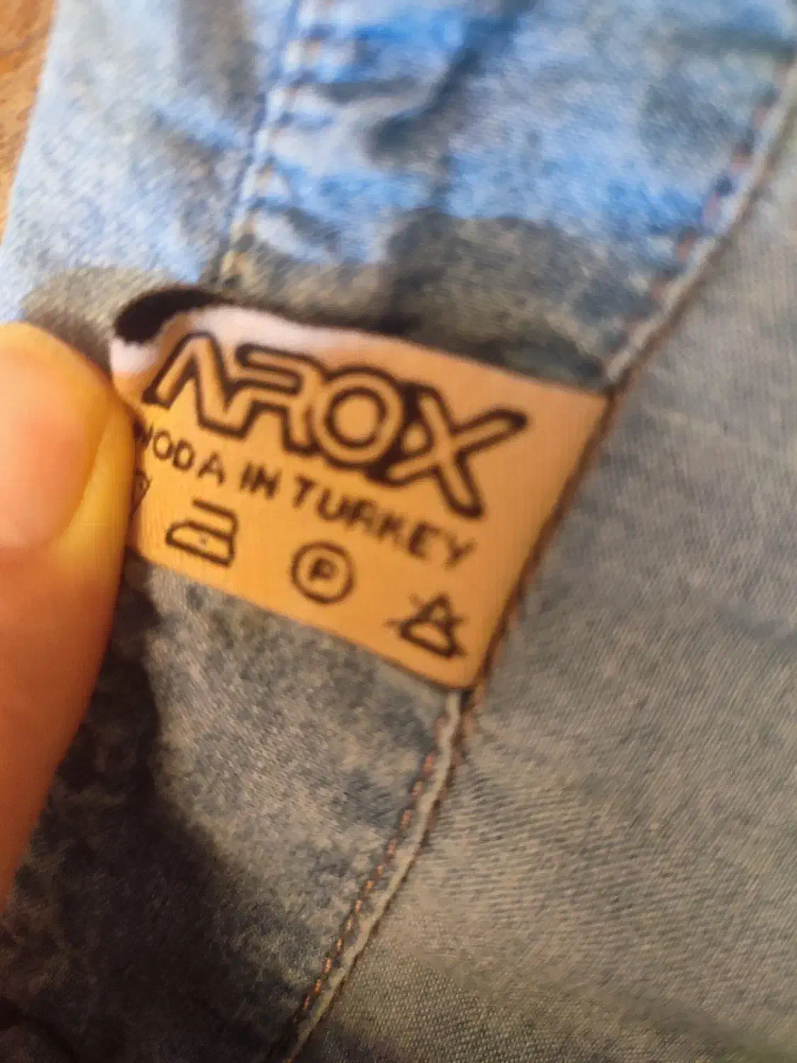 شومیز. جین جنس ترک|لباس|ساری, |دیوار