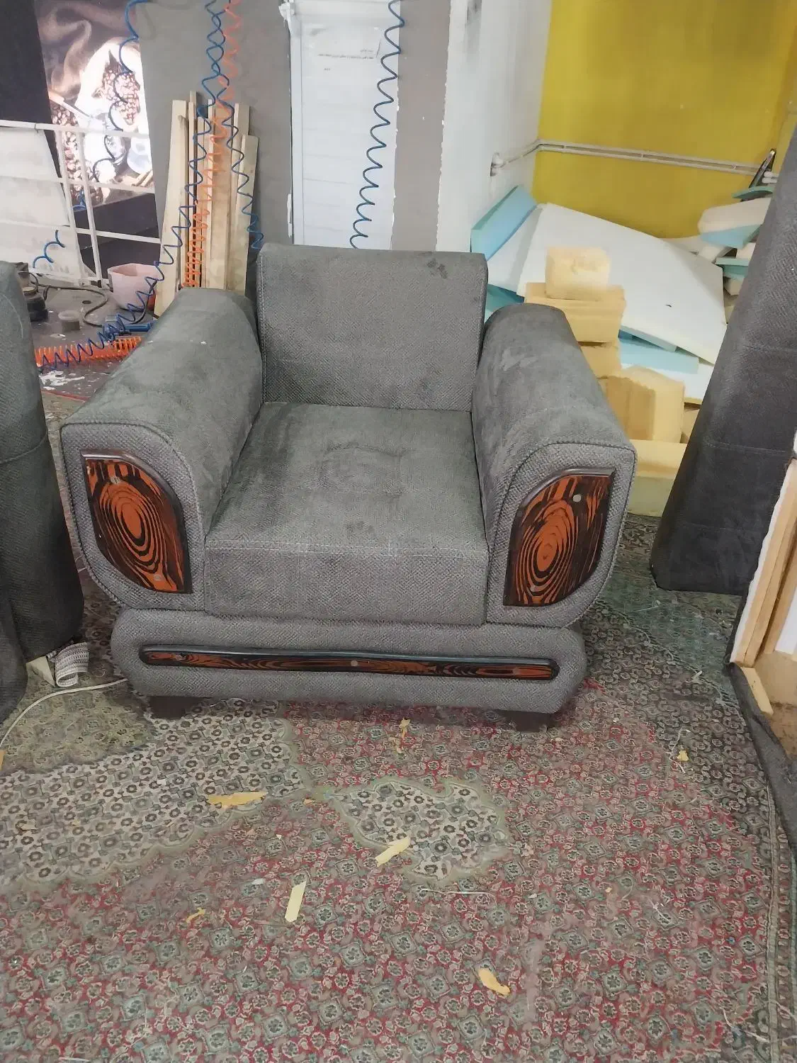 به یک رویه کوب ماهر مبل نیازمندیم|استخدام صنعتی، فنی، مهندسی|اردبیل, |دیوار