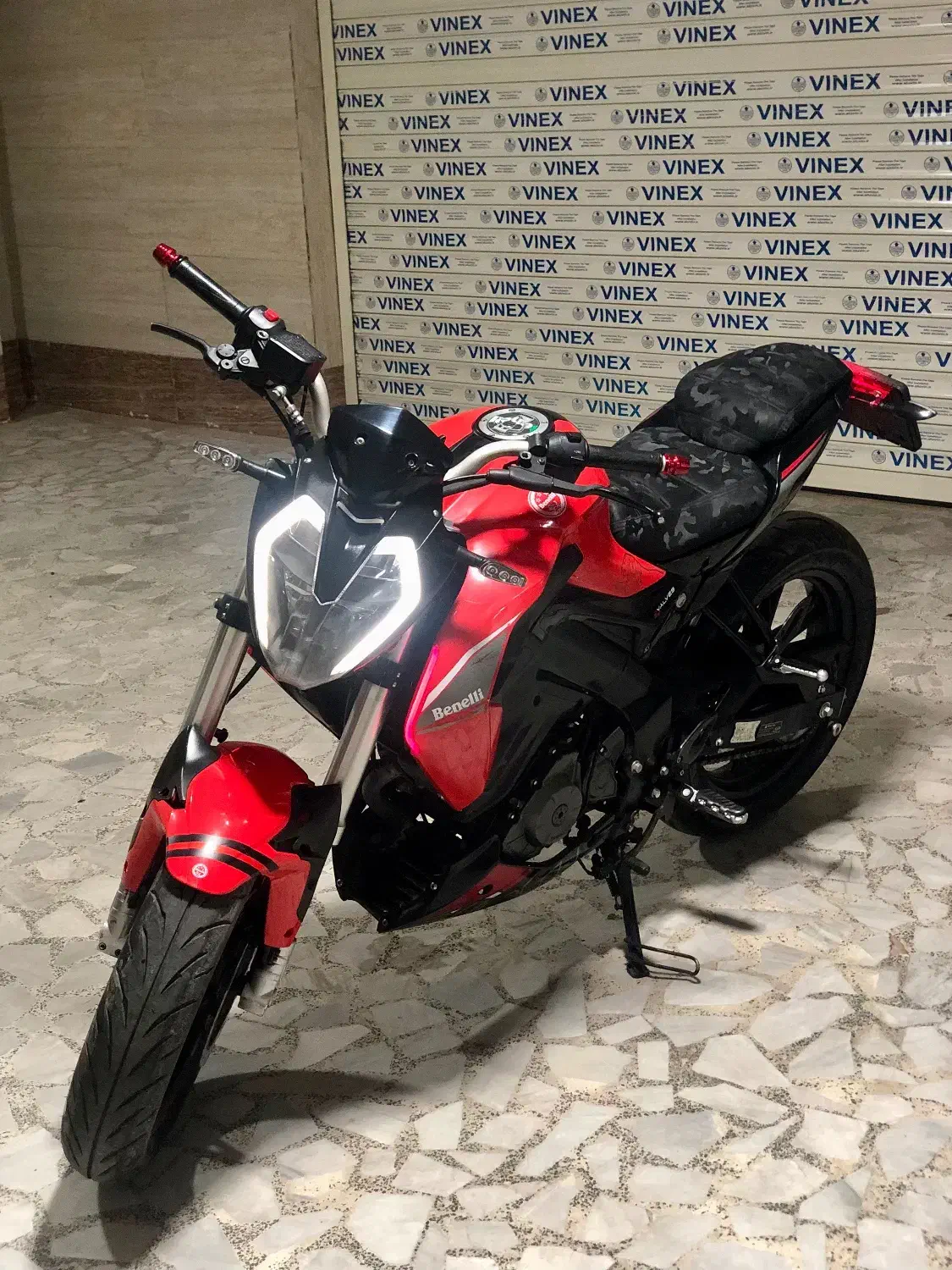 بنلی ۱۸۰تقویت ۲۵۰سی سی فوری|موتورسیکلت|رشت, شهرک قدس|دیوار