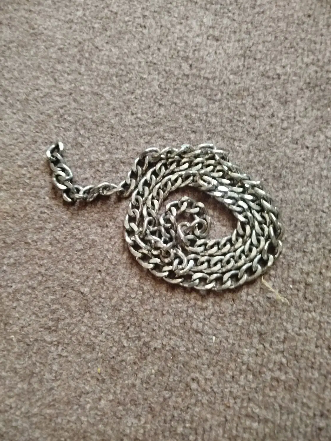 زنجیر|بدلیجات|اصفهان, رزمندگان|دیوار