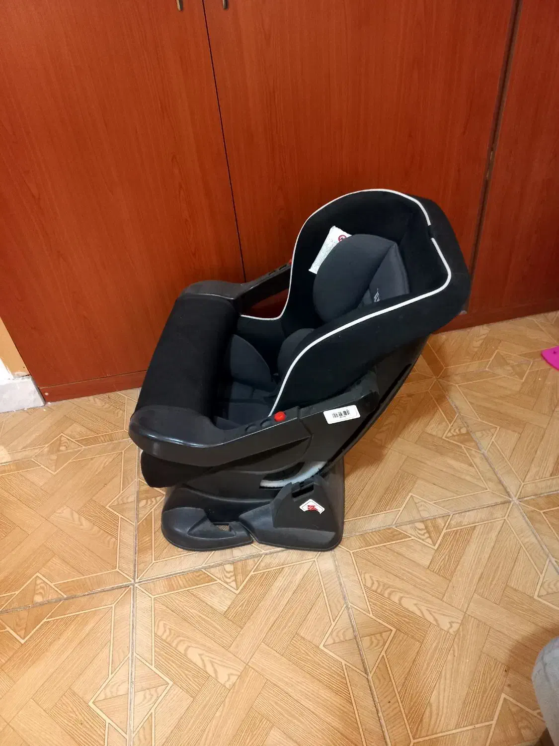 صندلی ماشین کودک|تخت و صندلی بچه|ارومیه, |دیوار