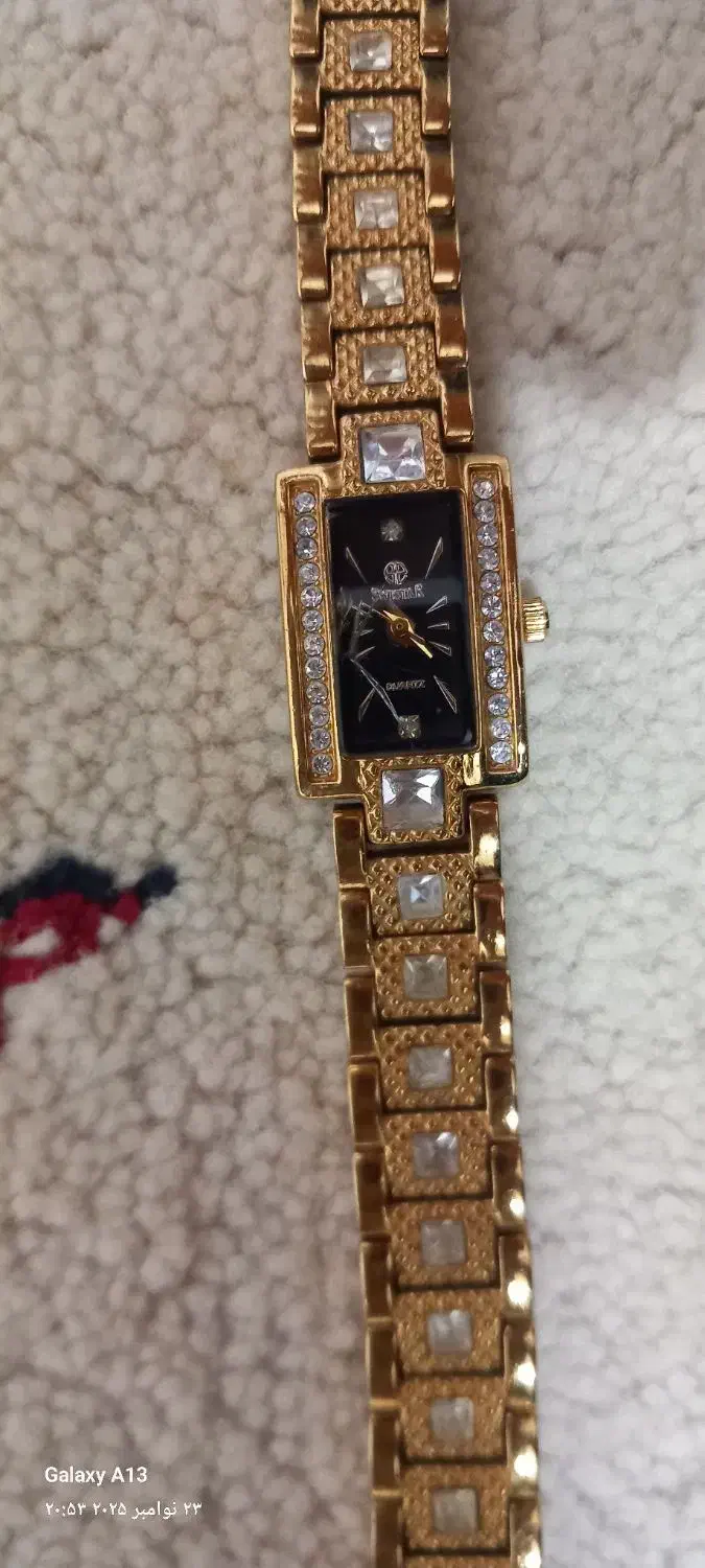 ساعت سویستار|ساعت|جوانرود, |دیوار