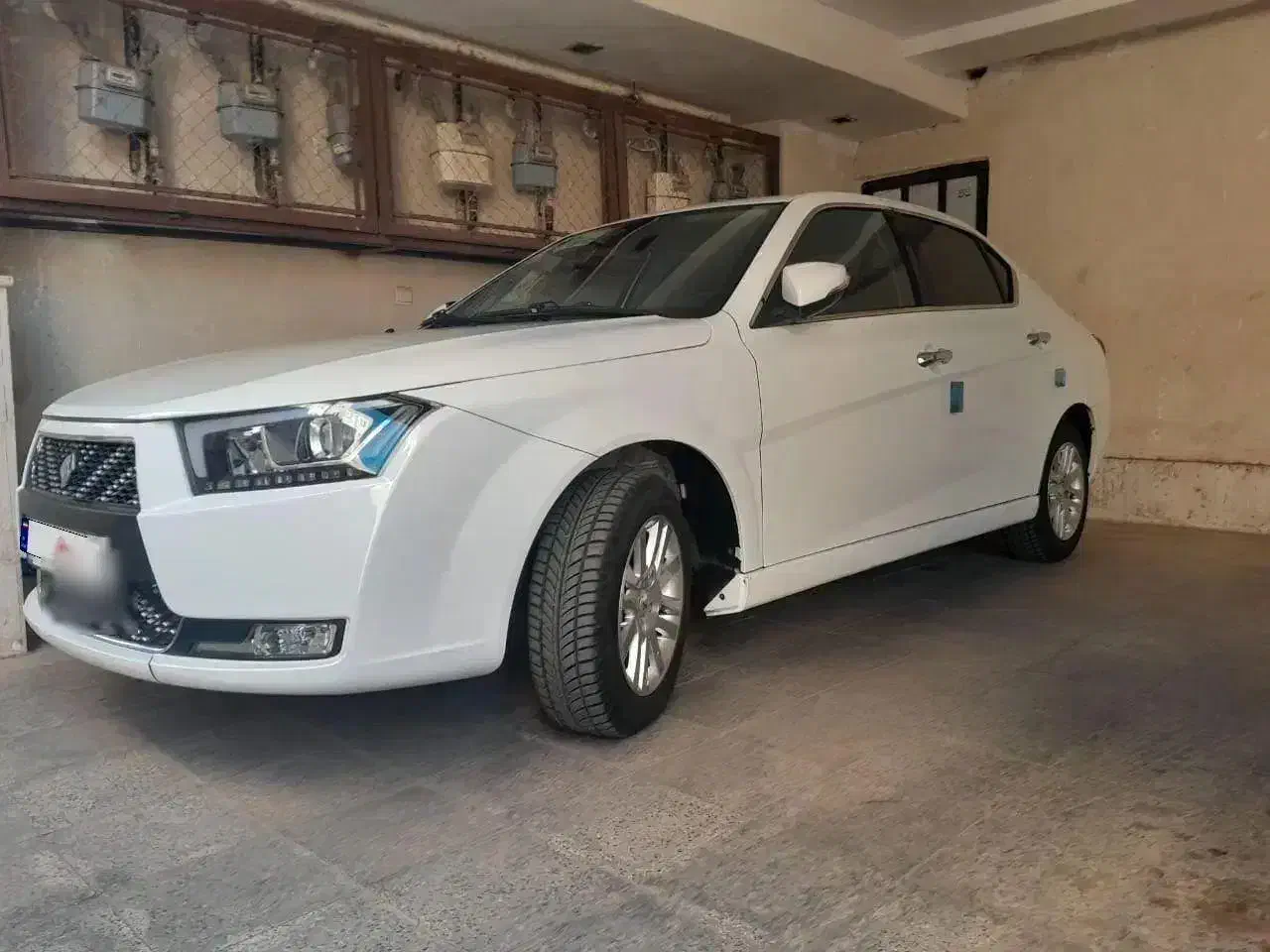 دنا پلاس ۶دنده ۱۴۰۴ موتور ef7p|خودرو سواری و وانت|پرند, فاز ۳|دیوار