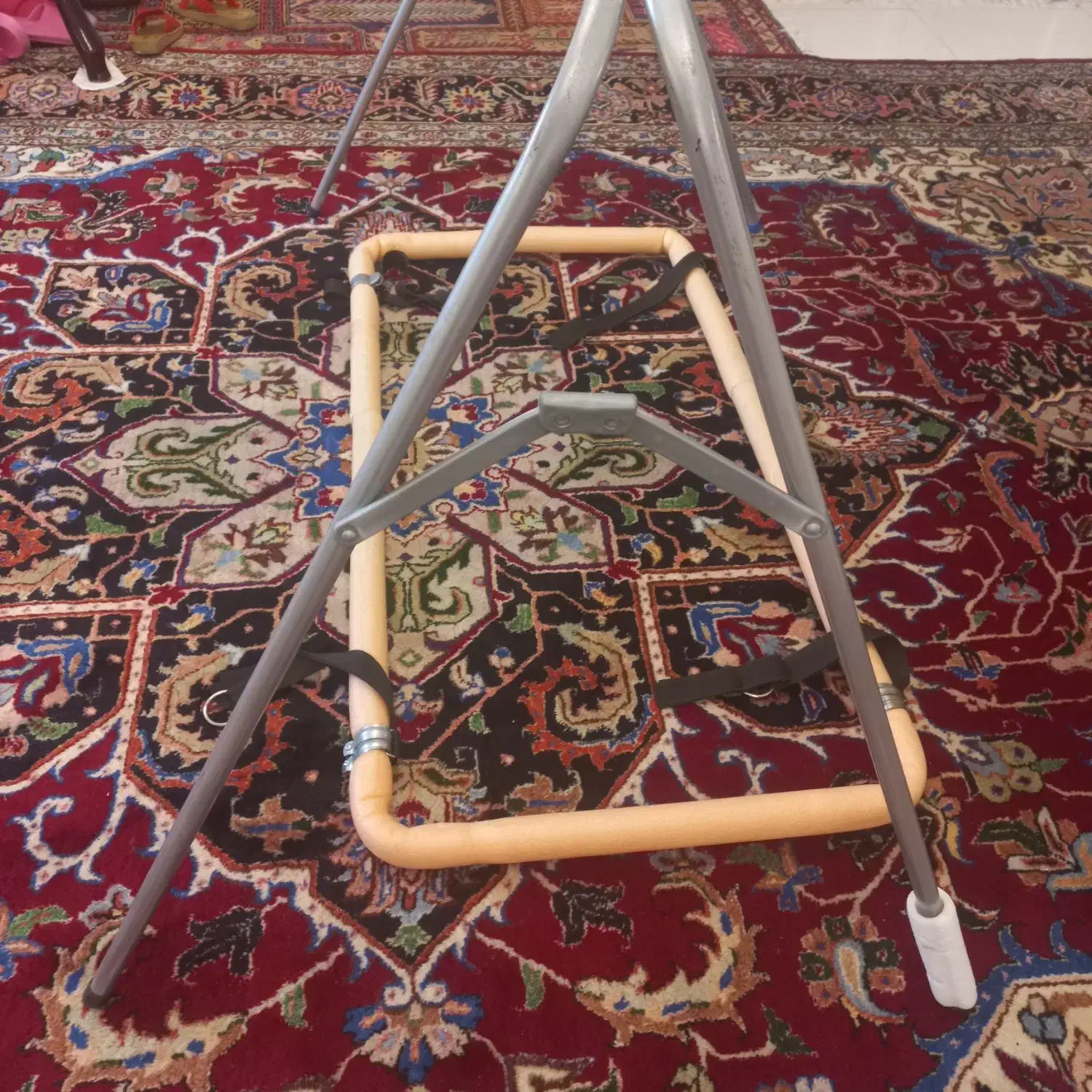 گهواره ، ننی،|اسباب و اثاث بچه|تبریز, |دیوار