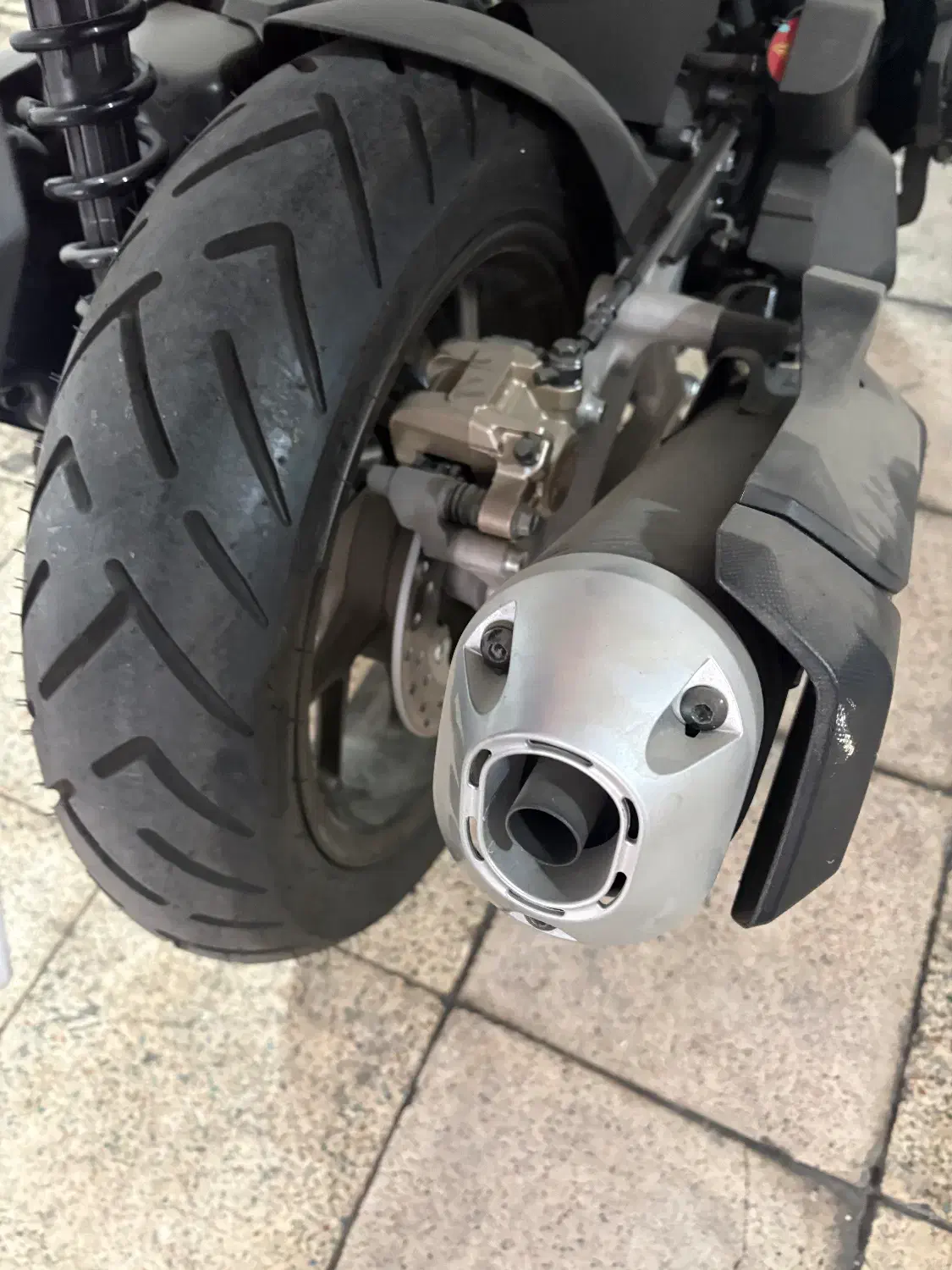 موتورکلیک واریو ۱۶۰|موتورسیکلت|تهران, منیریه|دیوار