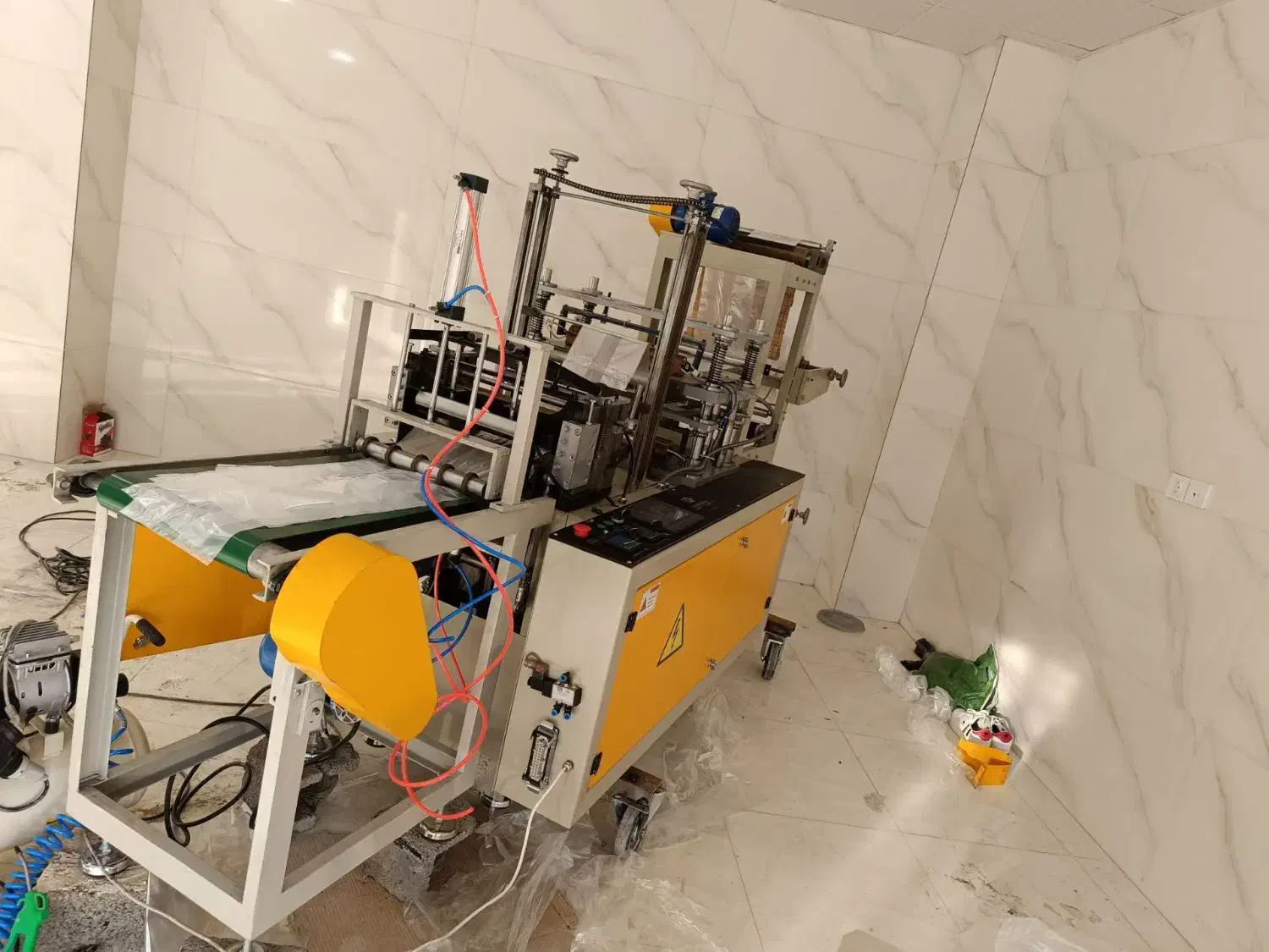 دستگاه تولید نایلکس۴کاره|ماشین‌آلات صنعتی|موچش, |دیوار