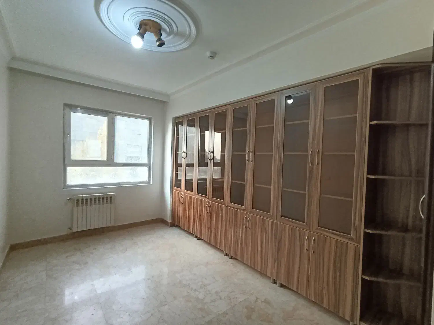 اجاره سه خواب138 متری دلباز صیاد1 ویو‌ دار