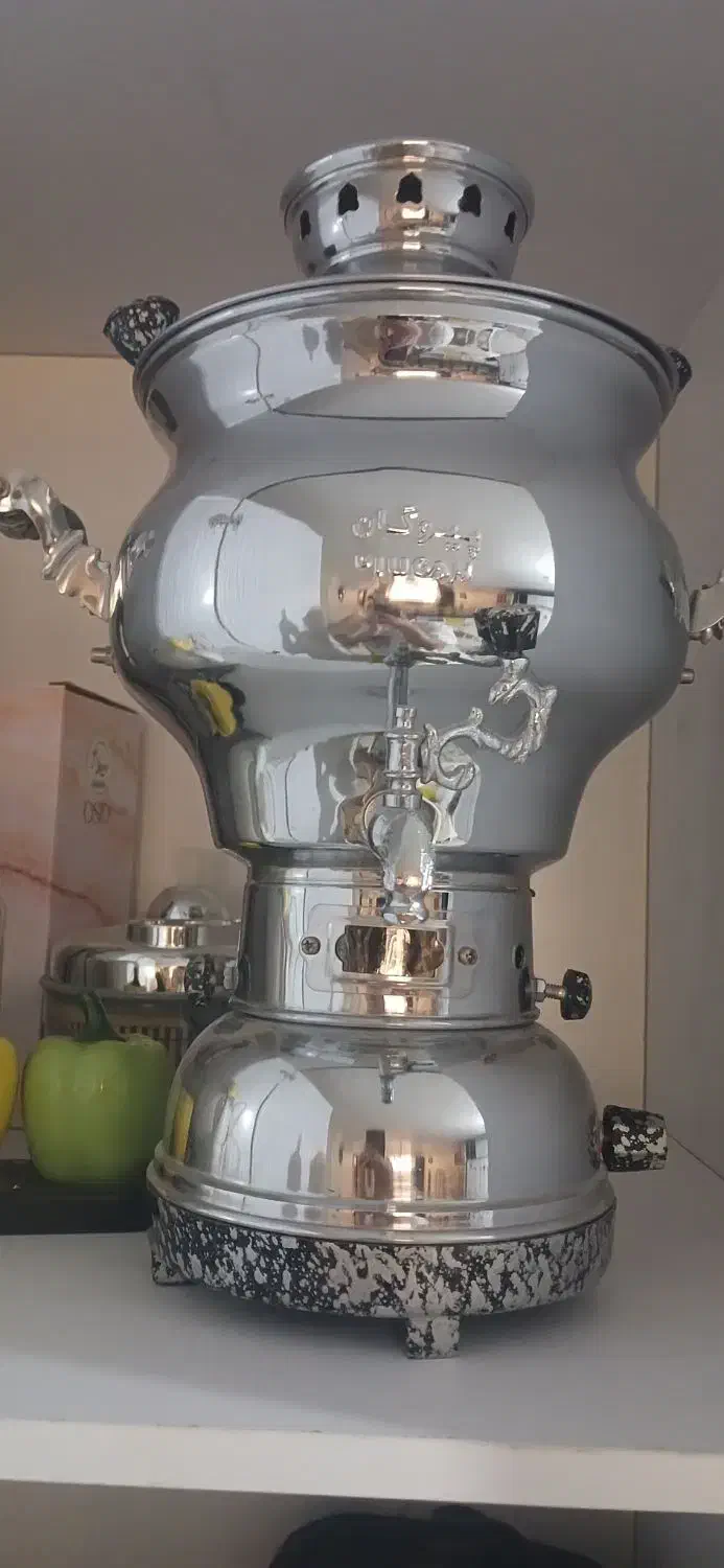 سماور زیبا و استفاده نشده|سماور، چای‌ساز، قهوه‌ساز|اصفهان, جوزدان الیادران|دیوار