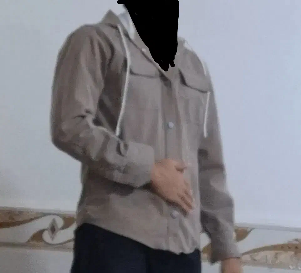 پیراهن ضخیم|لباس|دهدشت, |دیوار