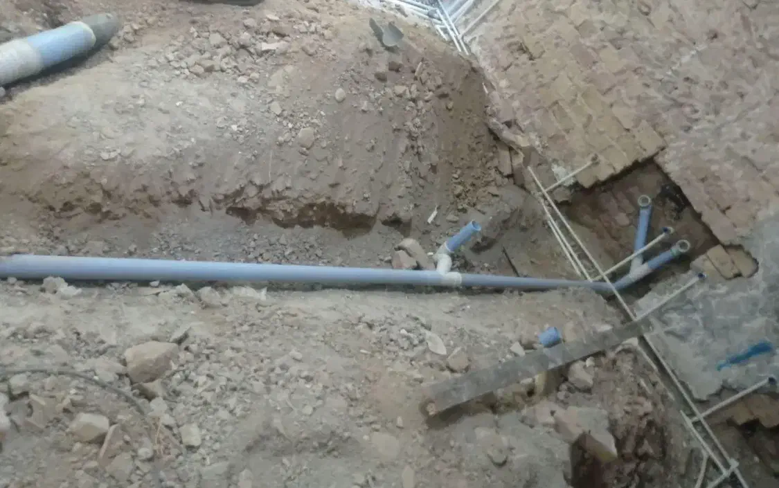 لوله کشی آب و فاضلاب|خدمات پیشه و مهارت|خاش, |دیوار