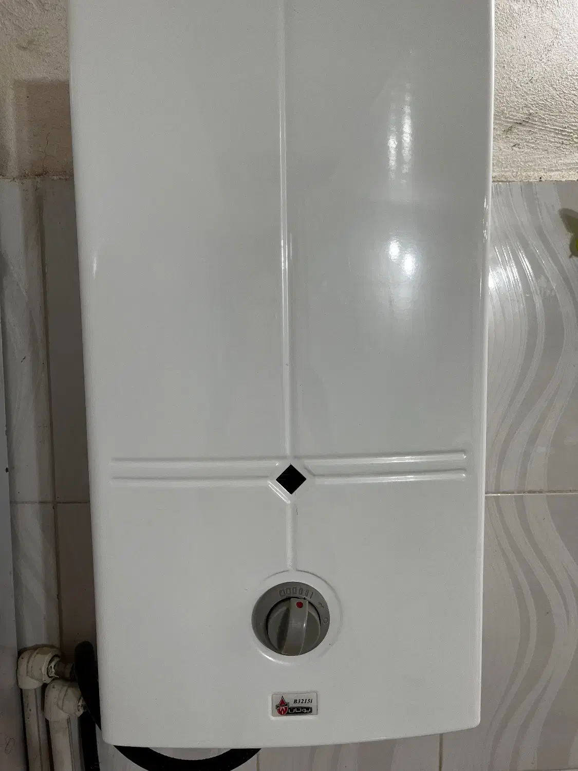 ابگرمن۳۲۱۵I|آبگرمکن، پکیج، شوفاژ|رودسر, |دیوار