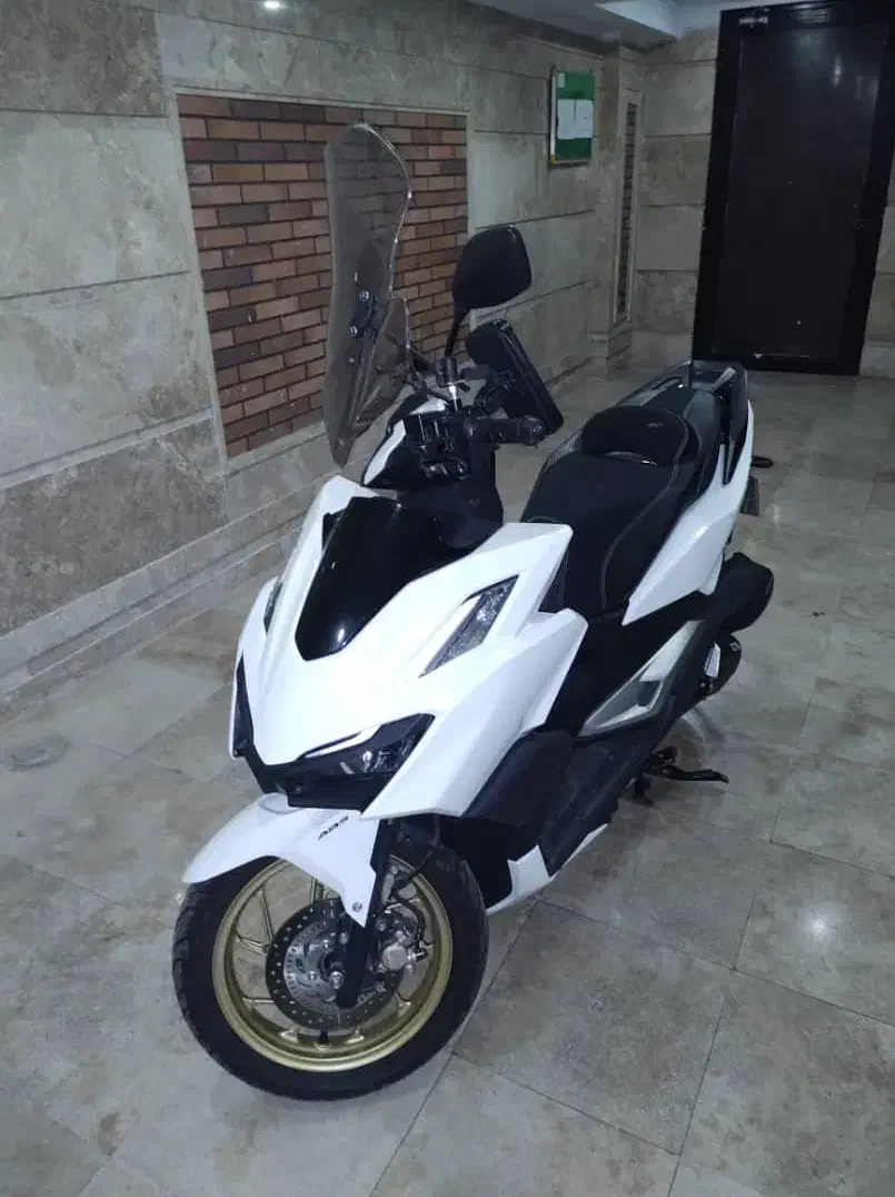 فروش هوندا کلیک ۱۶۰ اصل|موتورسیکلت|تهران, جنتآباد مرکزی|دیوار