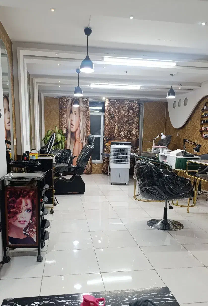 استخدام تمام لاین های زیبایی|استخدام درمانی، زیبایی، بهداشتی|سنندج, |دیوار