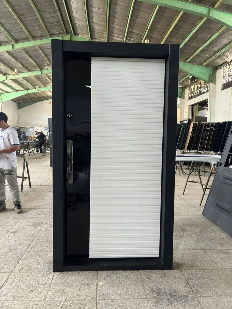 درب ضدسرقت روکش گردو ضد سرقت پنجره اتاق 140406092|مصالح و تجهیزات ساختمان|محمودآباد, |دیوار