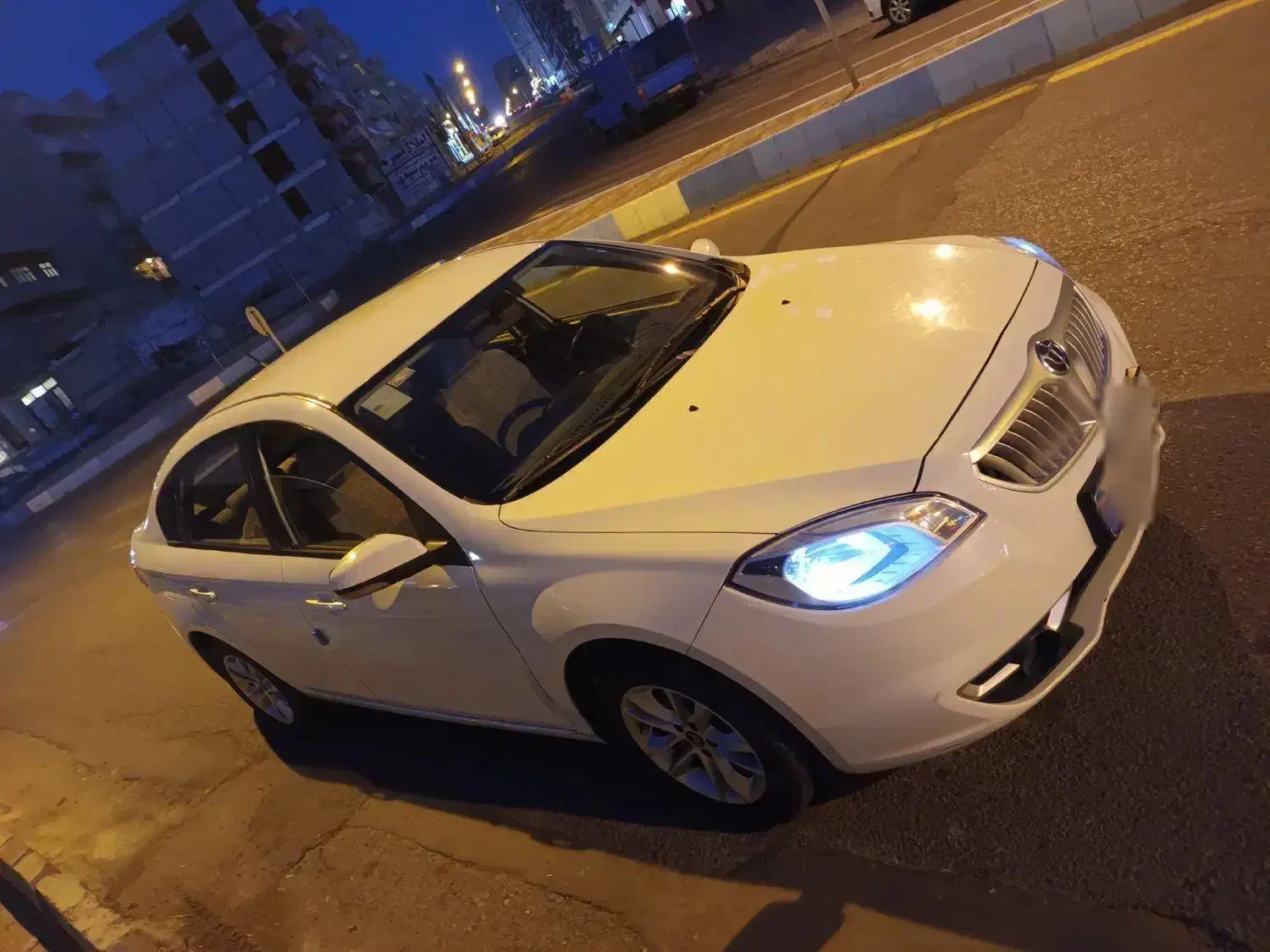 برلیانس دنده ای ۱۶۵۰ کم کار بدون رنگ|خودرو سواری و وانت|تبریز, |دیوار