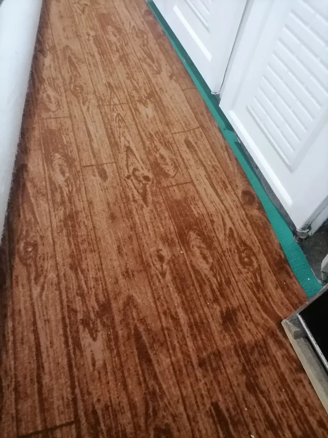 موکت تمیز|موکت|چمران, |دیوار