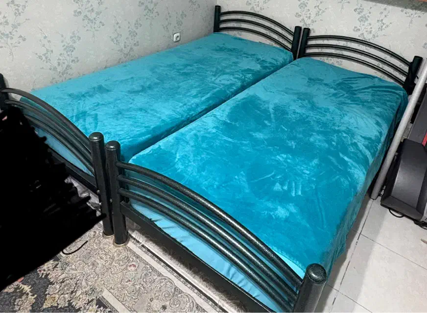 تخت خواب|تخت و سرویس خواب|شیراز, ارم|دیوار