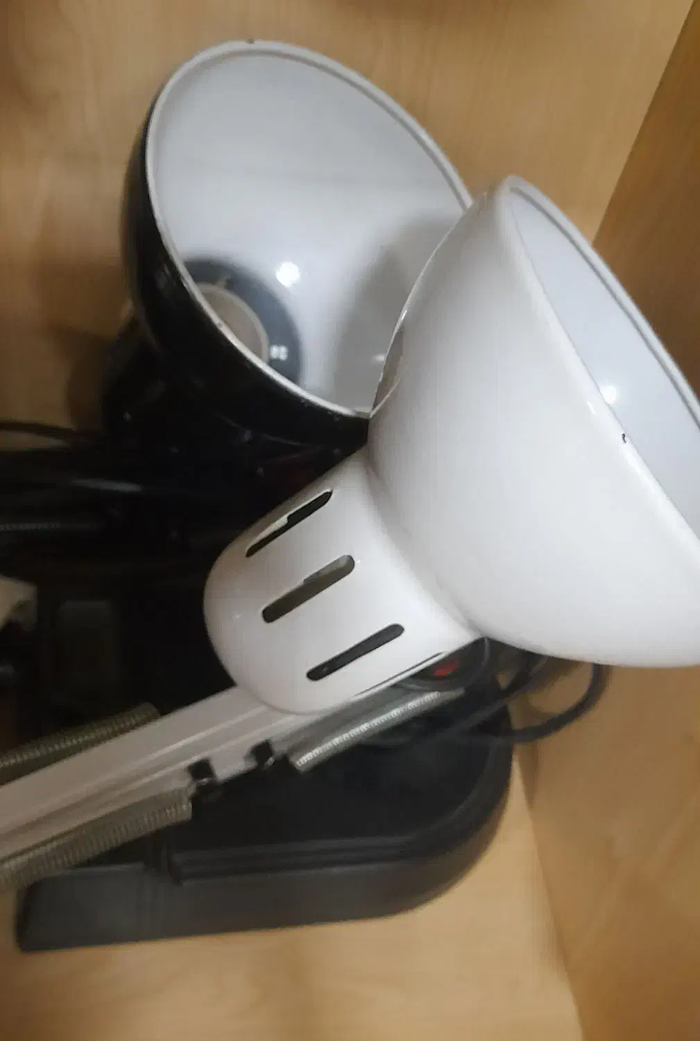 چراغ مطالعه|لوازم التحریر|شهرکرد, |دیوار