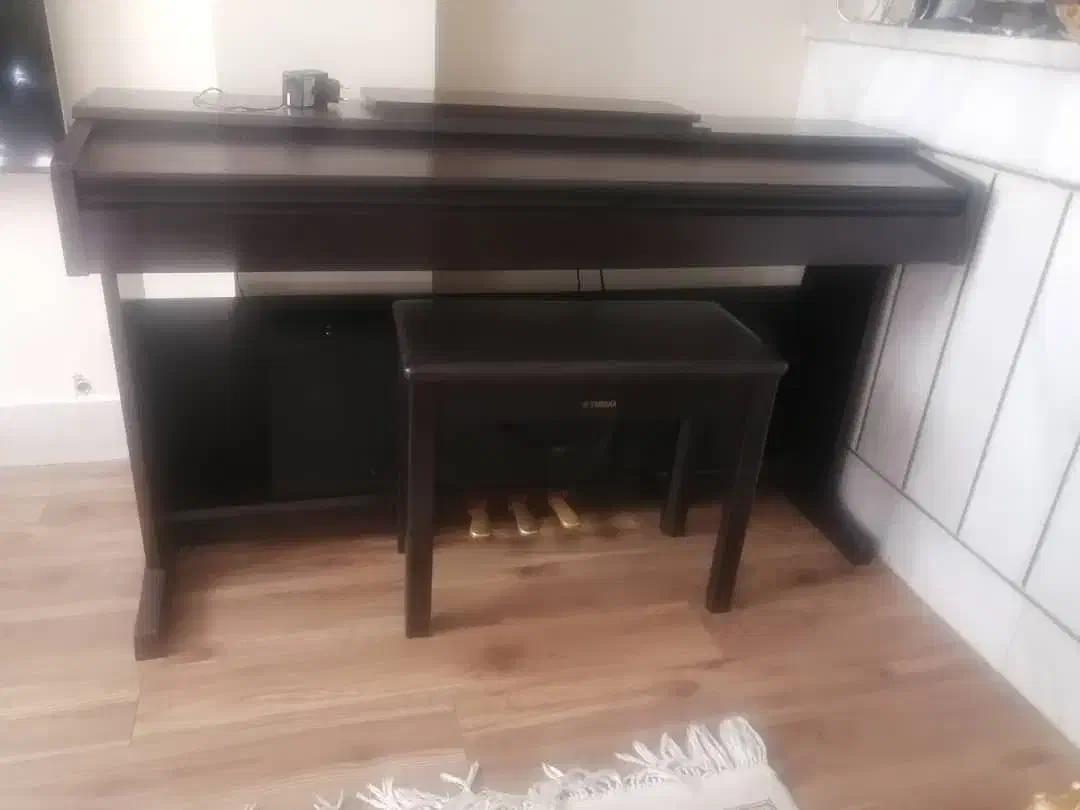 پیانو یاماها ydp 144|پیانو، کیبورد، آکاردئون|اصفهان, سعادتآباد|دیوار