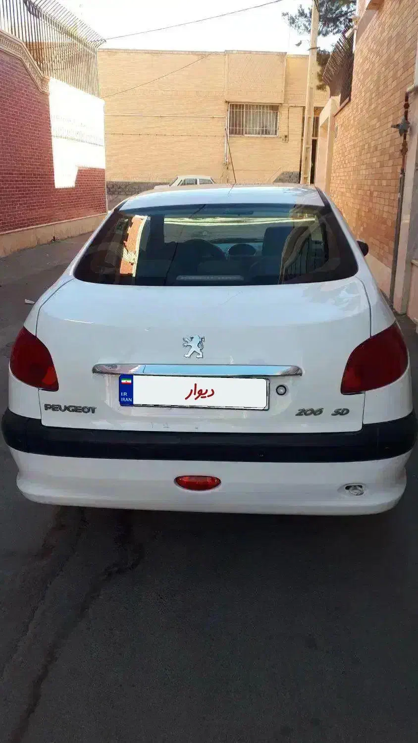 پژو206 صندوقدار v8|خودرو سواری و وانت|شهرضا, |دیوار