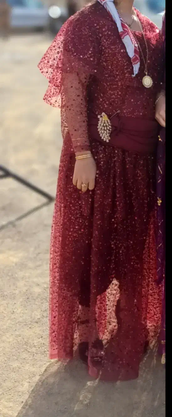 لباس سقزی|لباس|کامیاران, |دیوار