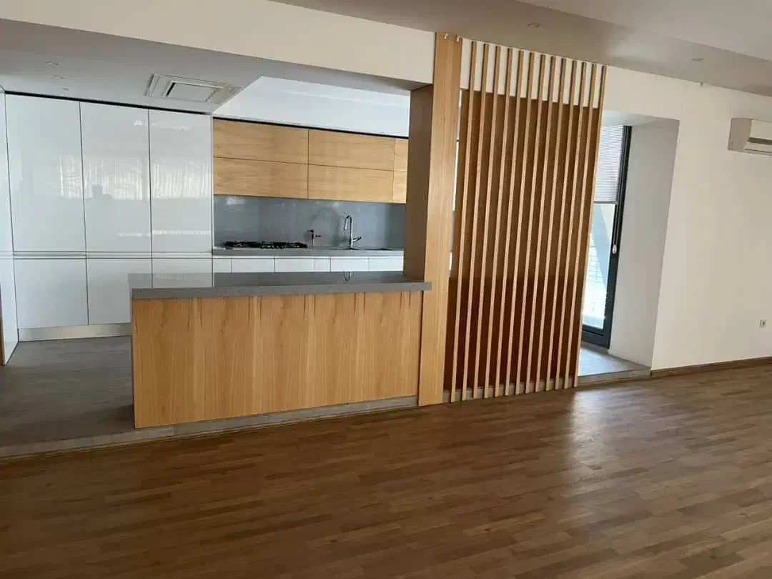 ۱۲۳متر تکمیل/ فروش فوری/خیابان کبار|فروش آپارتمان|شیراز, تاچارا|دیوار