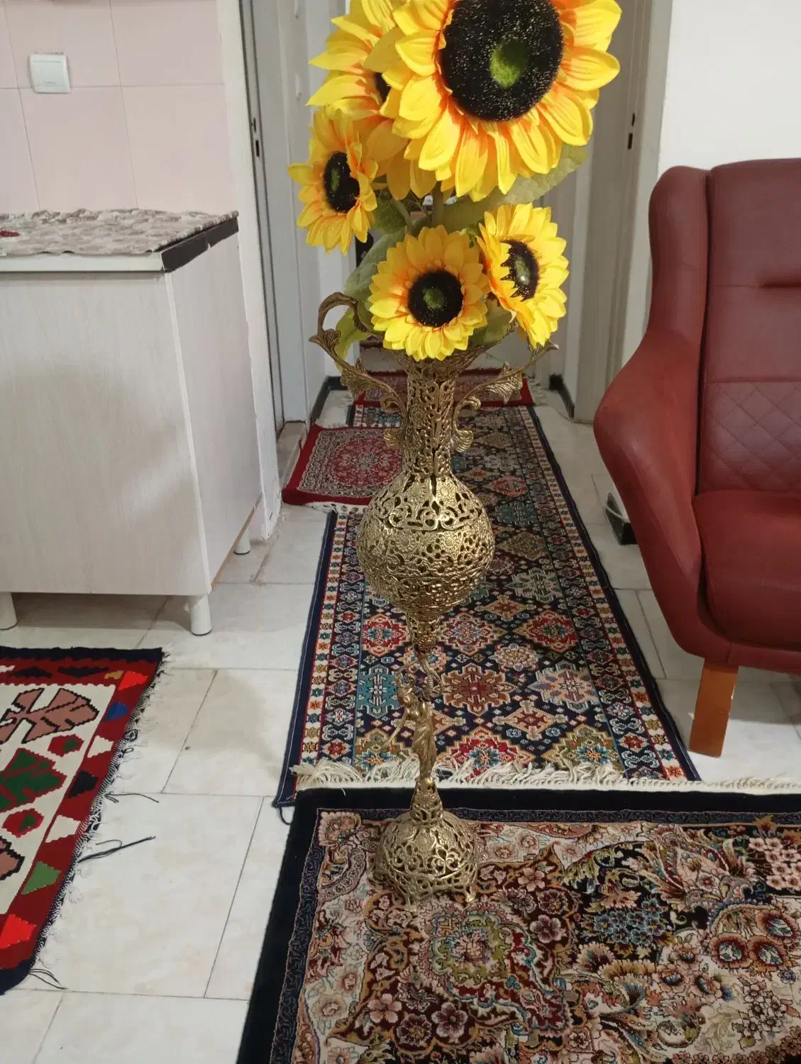 یک عدد گلدون برنزی شیک|صنایع دستی و سایر لوازم تزئینی|پرند, فاز ۶|دیوار