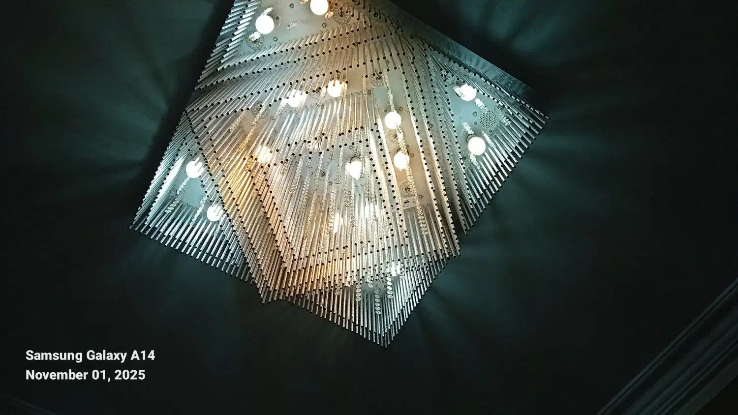 لوستر سقفی کریستالی|لوستر و چراغ آویز|تهران, زنجان جنوبی|دیوار