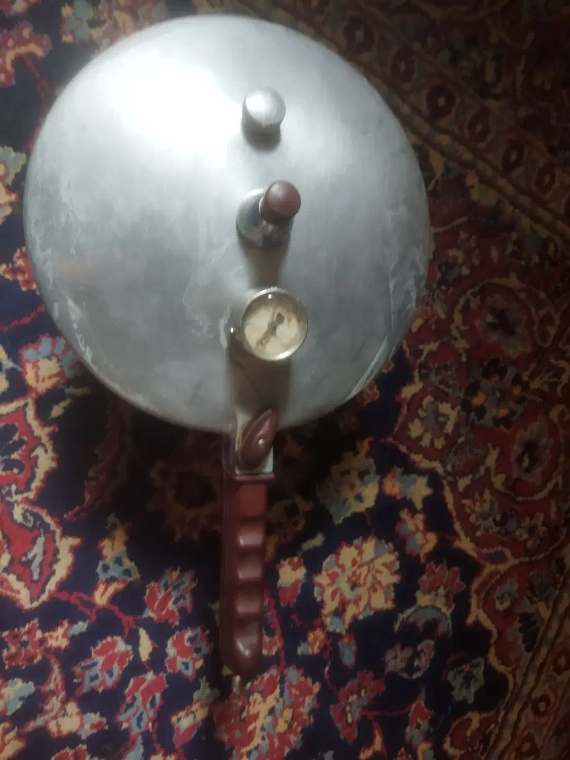 زود پز|ظروف پختوپز|خوی, |دیوار