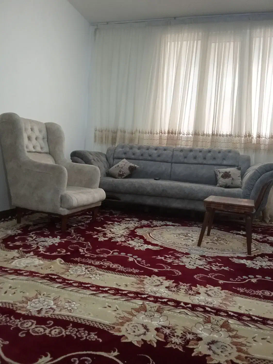 فروش مبل نیم ست|مبلمان خانگی و میز عسلی|ساوه, |دیوار