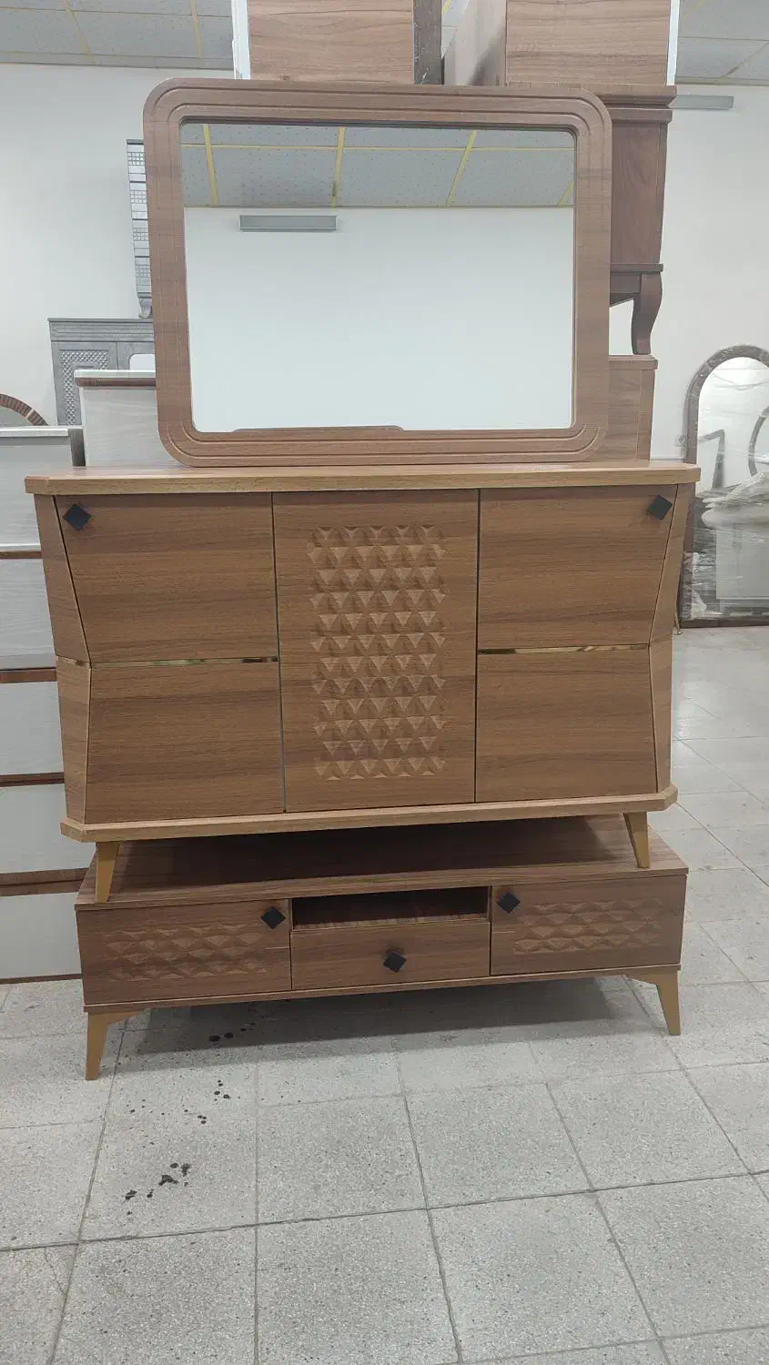 کنسول های آرتا|بوفه، ویترین، کنسول|قم, قلعه کامکار|دیوار