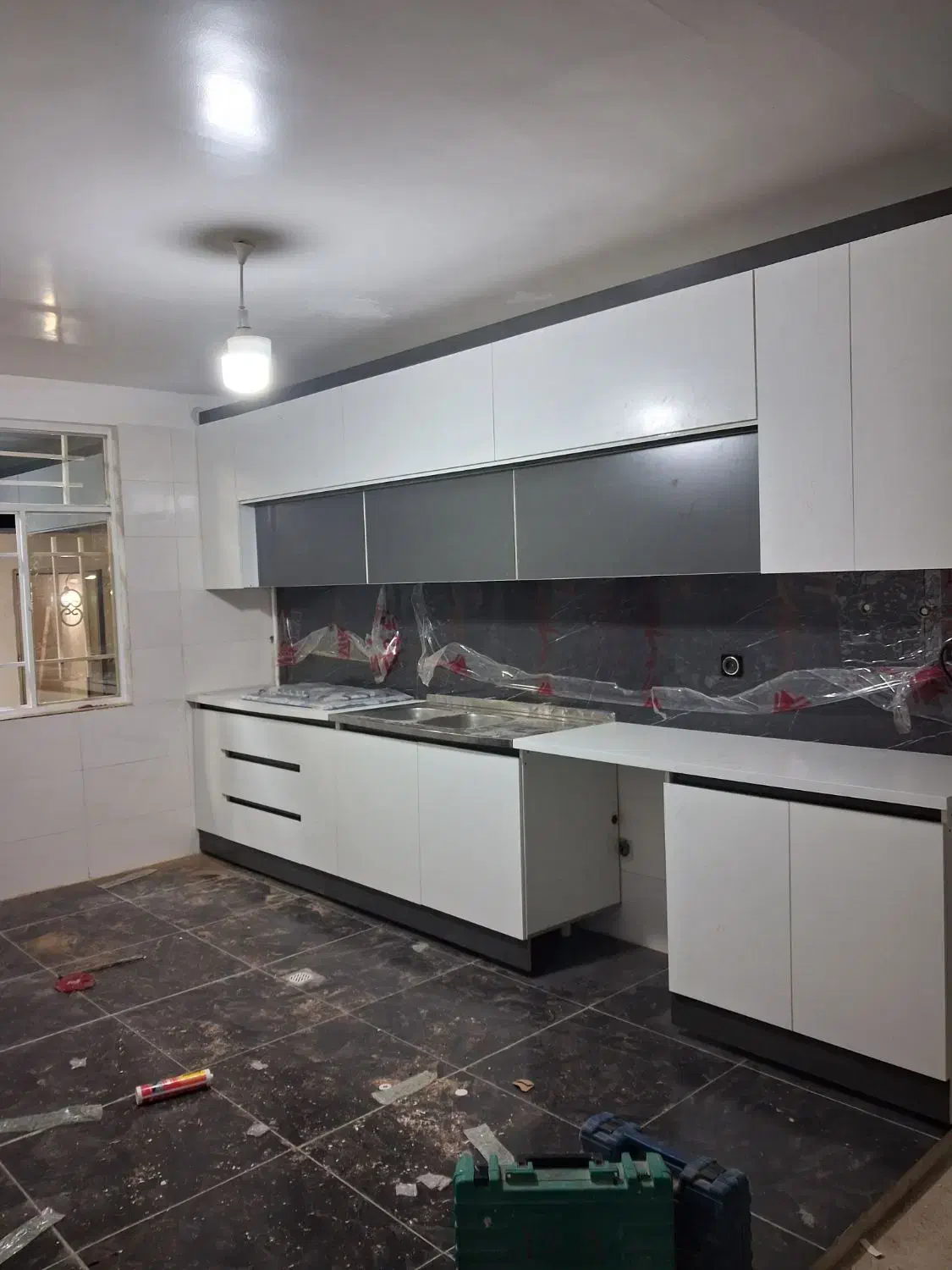 نصاب کابینت هستم|خدمات پیشه و مهارت|قزوین, |دیوار