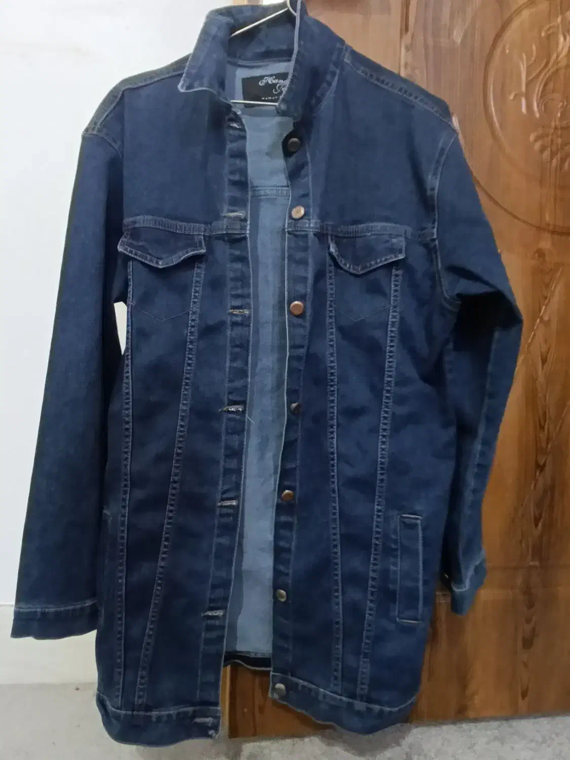 مانتو|لباس|طبس, |دیوار