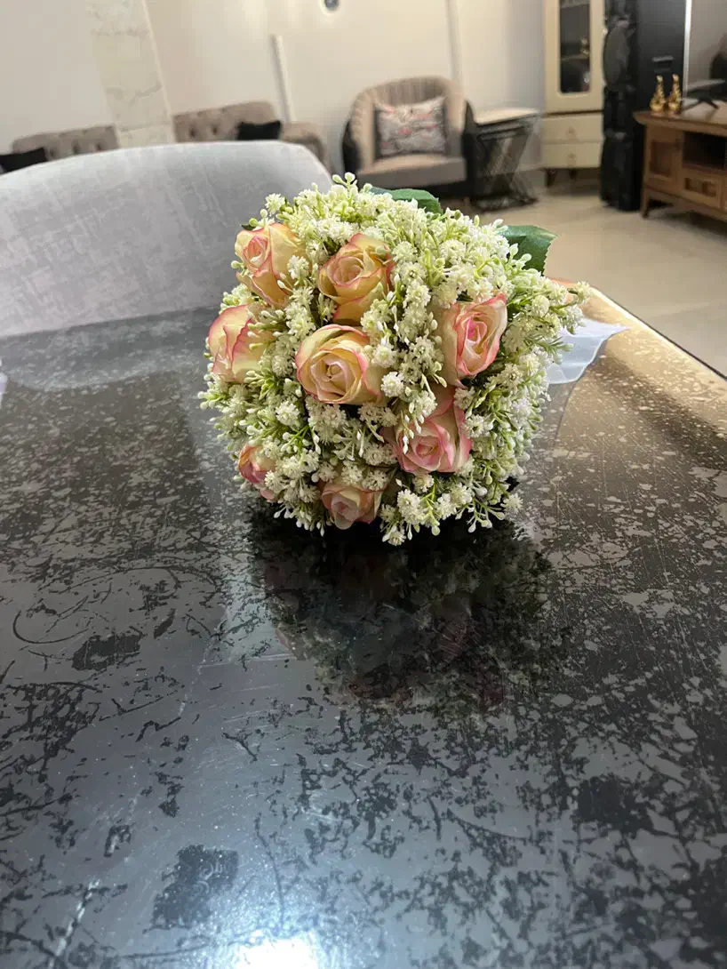 دسته گل عقد وعروسی قابل معاوضه|گل مصنوعی|ارومیه, |دیوار