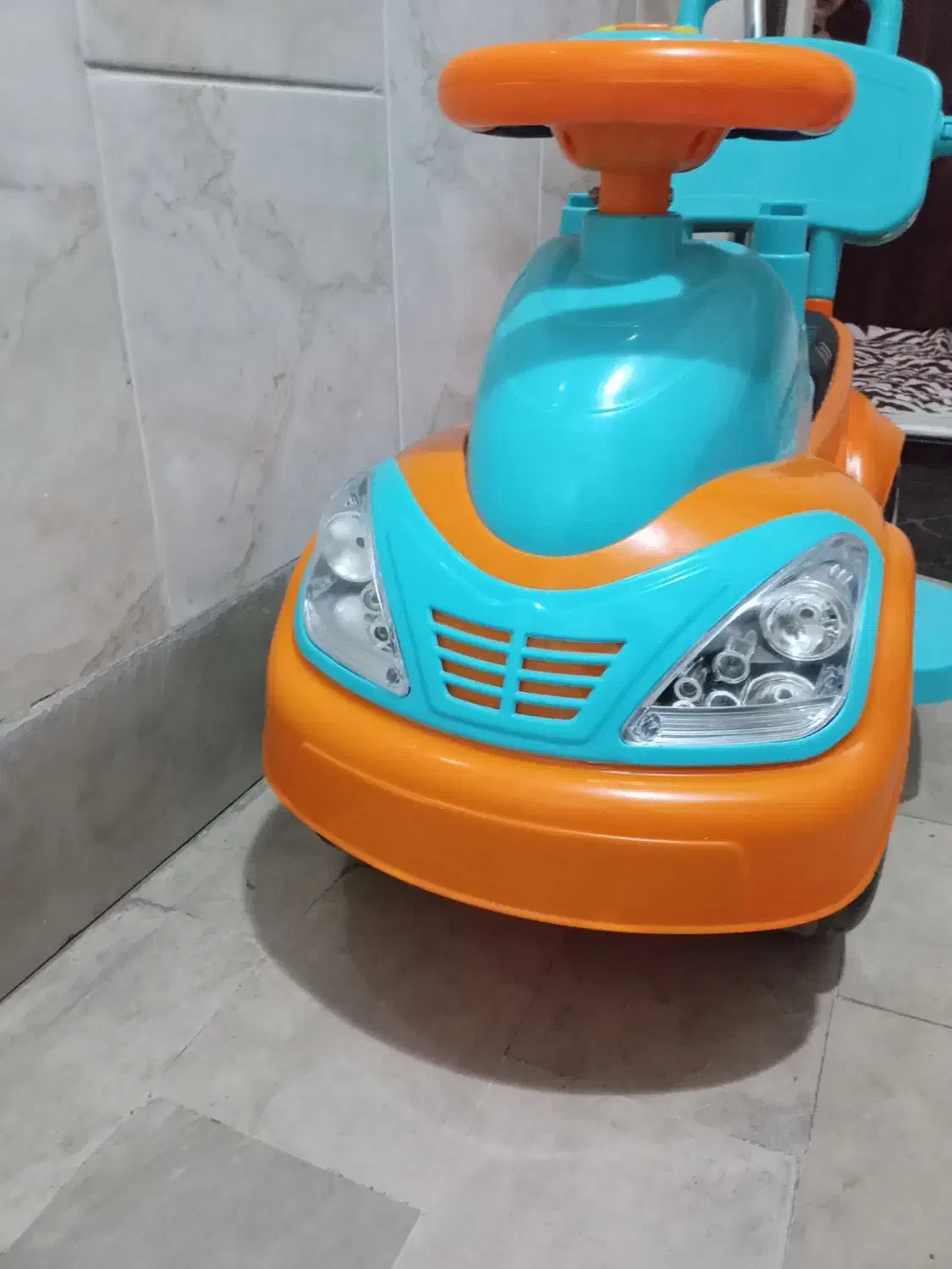 ماشین موزیکال کودک|اسباب‌بازی بچه|تهران, علم و صنعت|دیوار