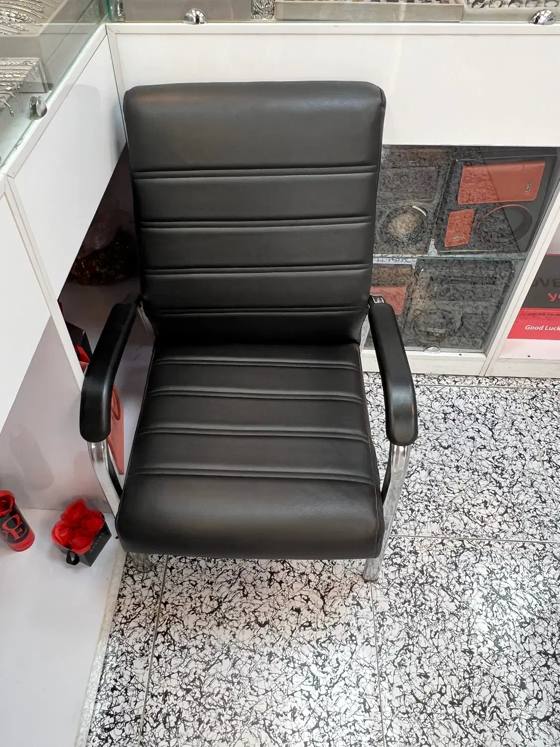 صندلی|صندلی و نیمکت|کرمان, |دیوار